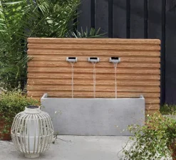 Outlet ohgreen Fontein lange muur